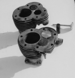 Ventile bearbeitet Indian Motorrad